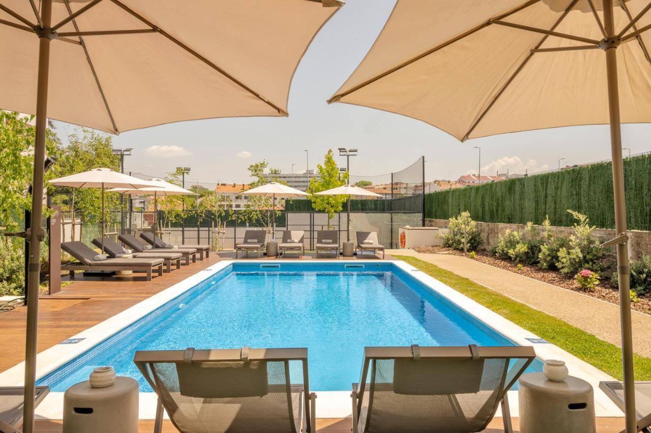Bfresh Hotel - Padel, Pool & Fitness - Adults Only Порту Экстерьер фото